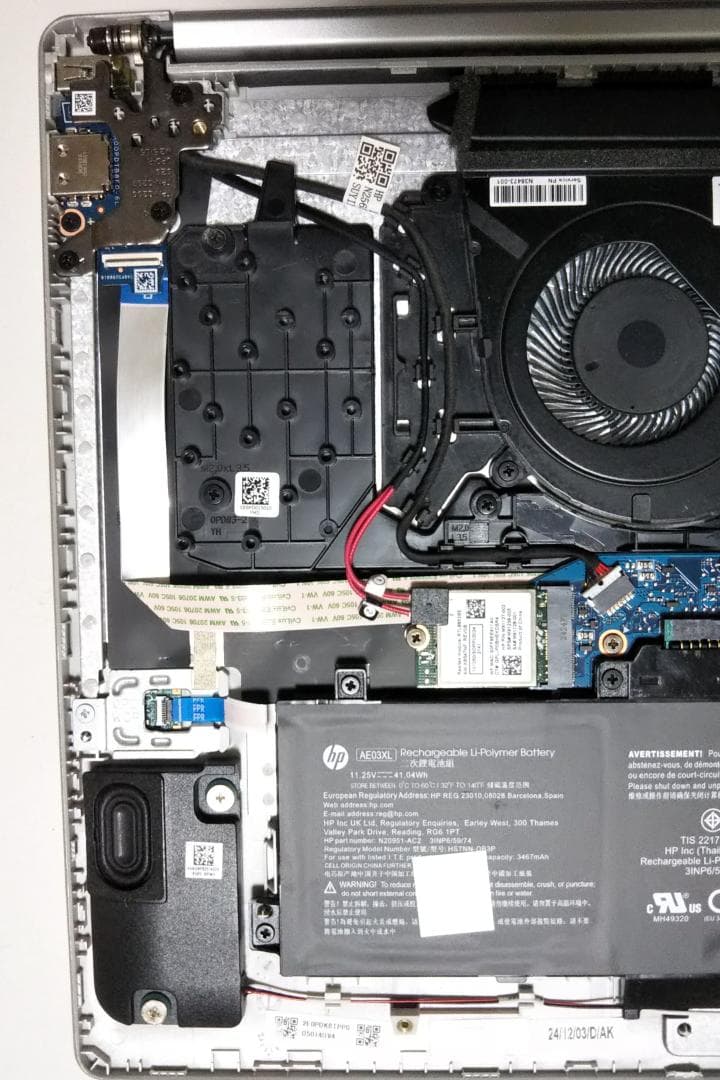 HP 15-fc0003AU/Ryzen 5/15.6インチ (ジャンク)