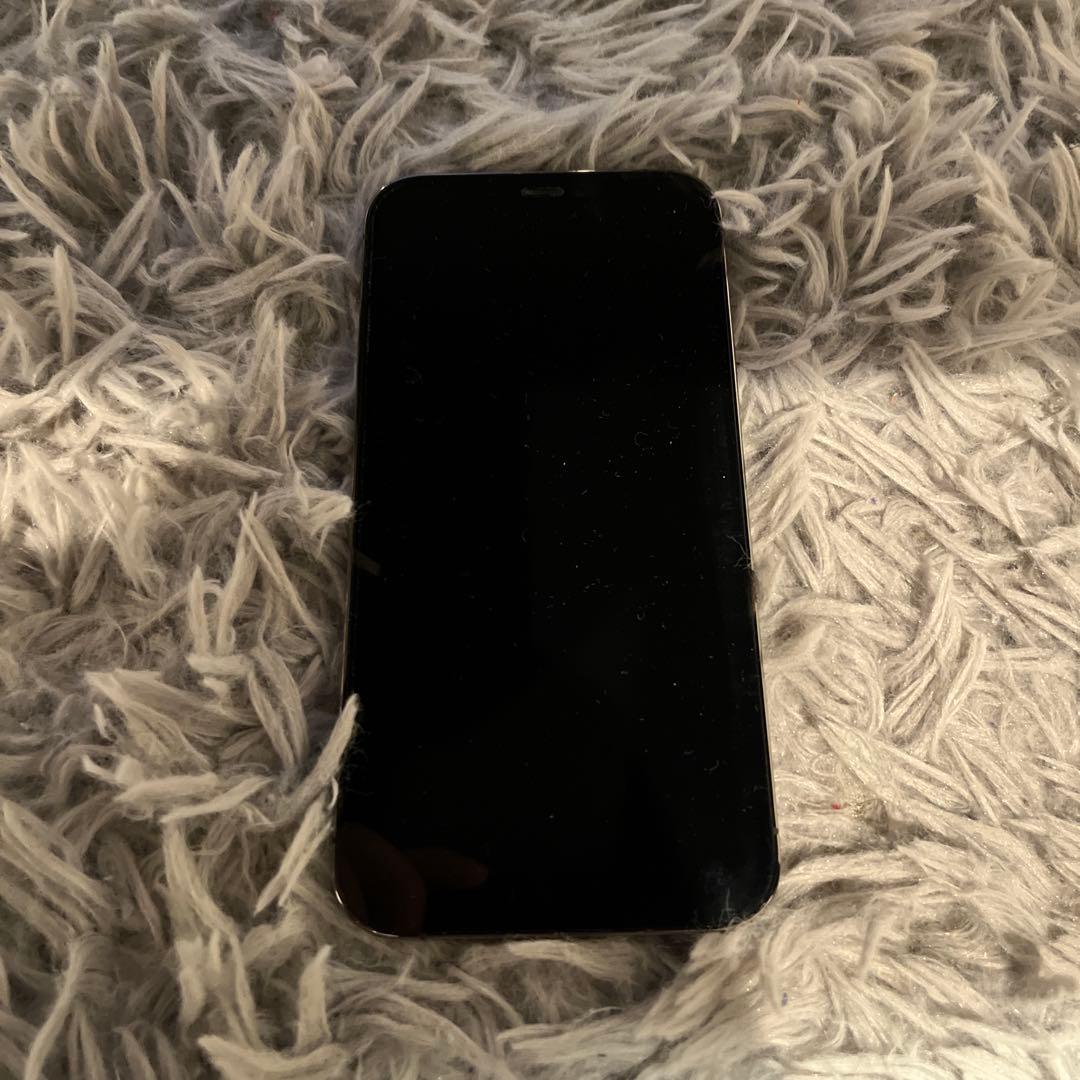 Apple iPhone 12Pro スペースグレー バッテリー状態72%