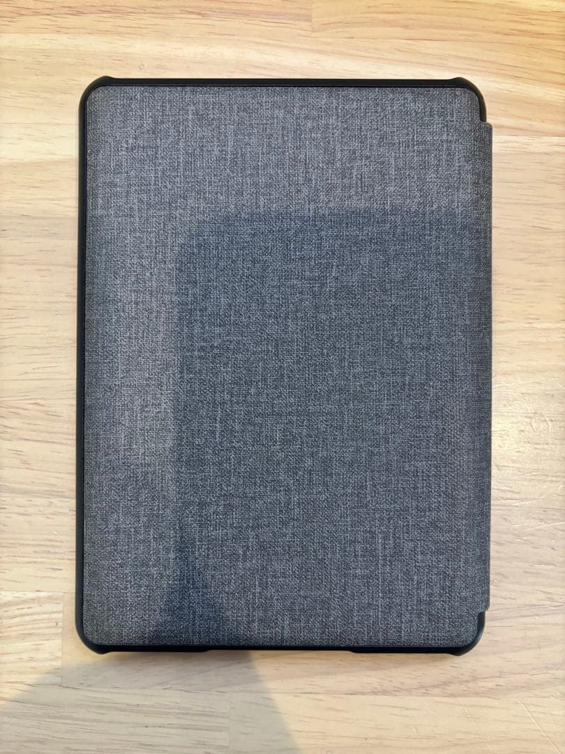 Kindle paper White 10世代32GB wifi 専用カバー付き