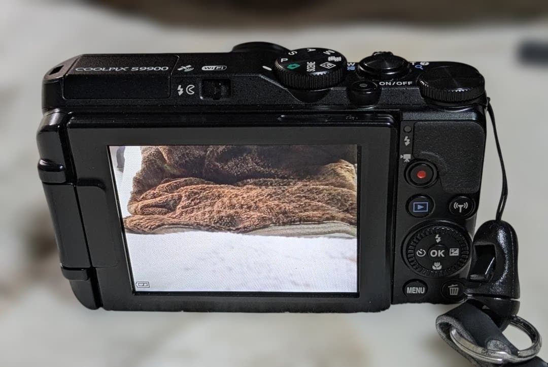 Nikon COOLPIX S9900 30倍ズーム ブラック