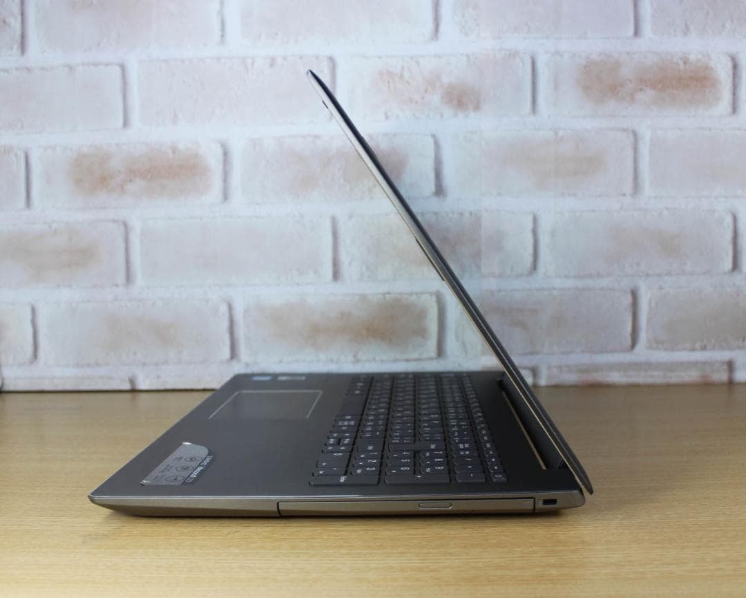 ✨第8世代 Core i5✨爆速SSD搭載 ノートパソコン Windows11