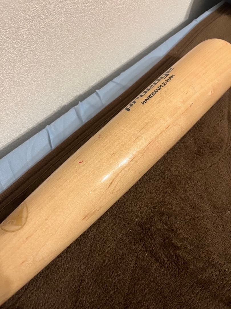 npbバット 伊藤裕季也