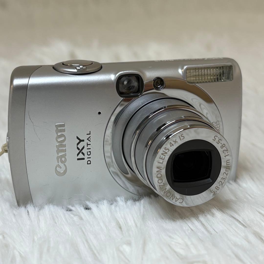 Canon IXY 810IS PC1235 充電器　箱 コンデジ　動作品