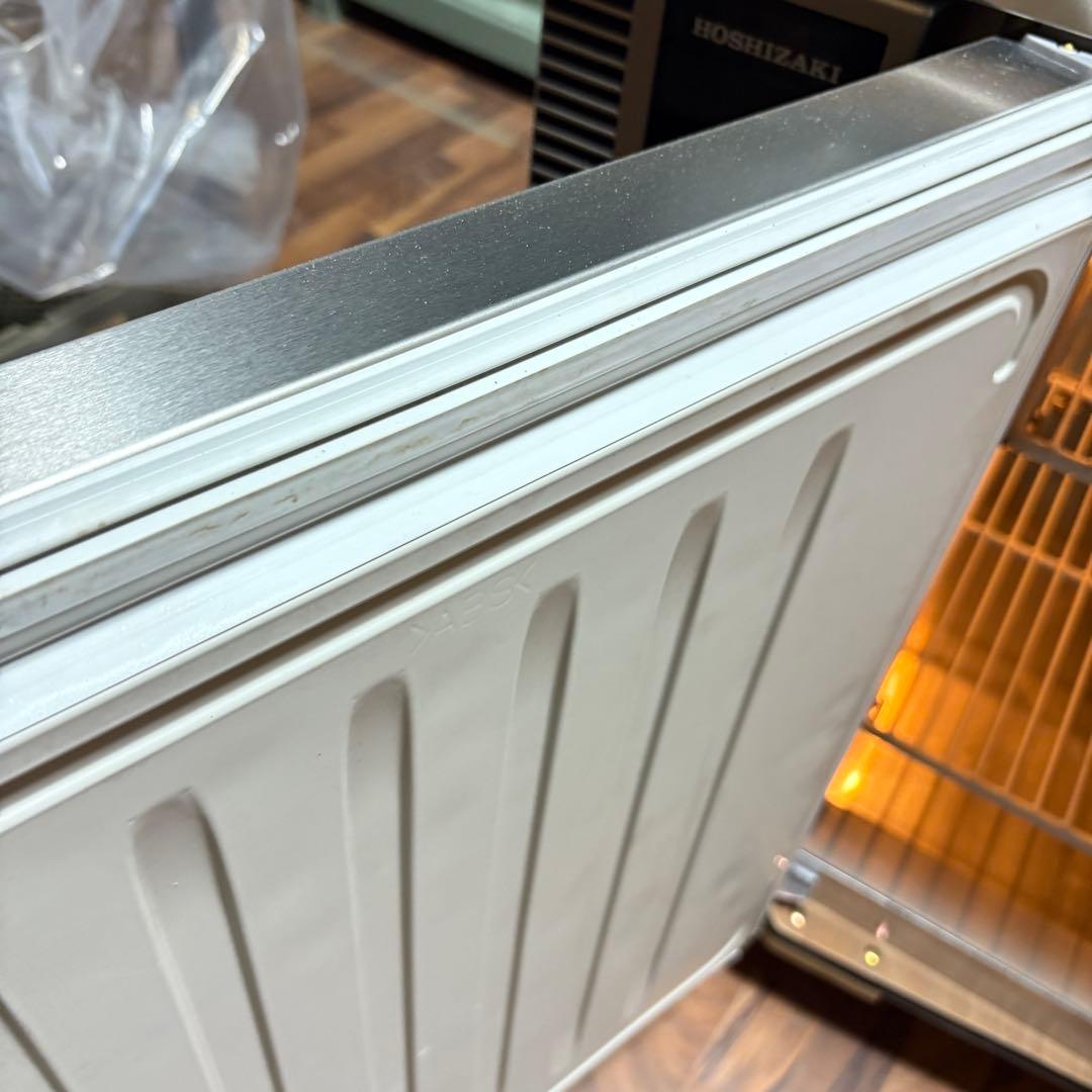 ① 送料込み　美品HOSHIZAKI　ホシザキ　業務用　テーブル形冷蔵庫