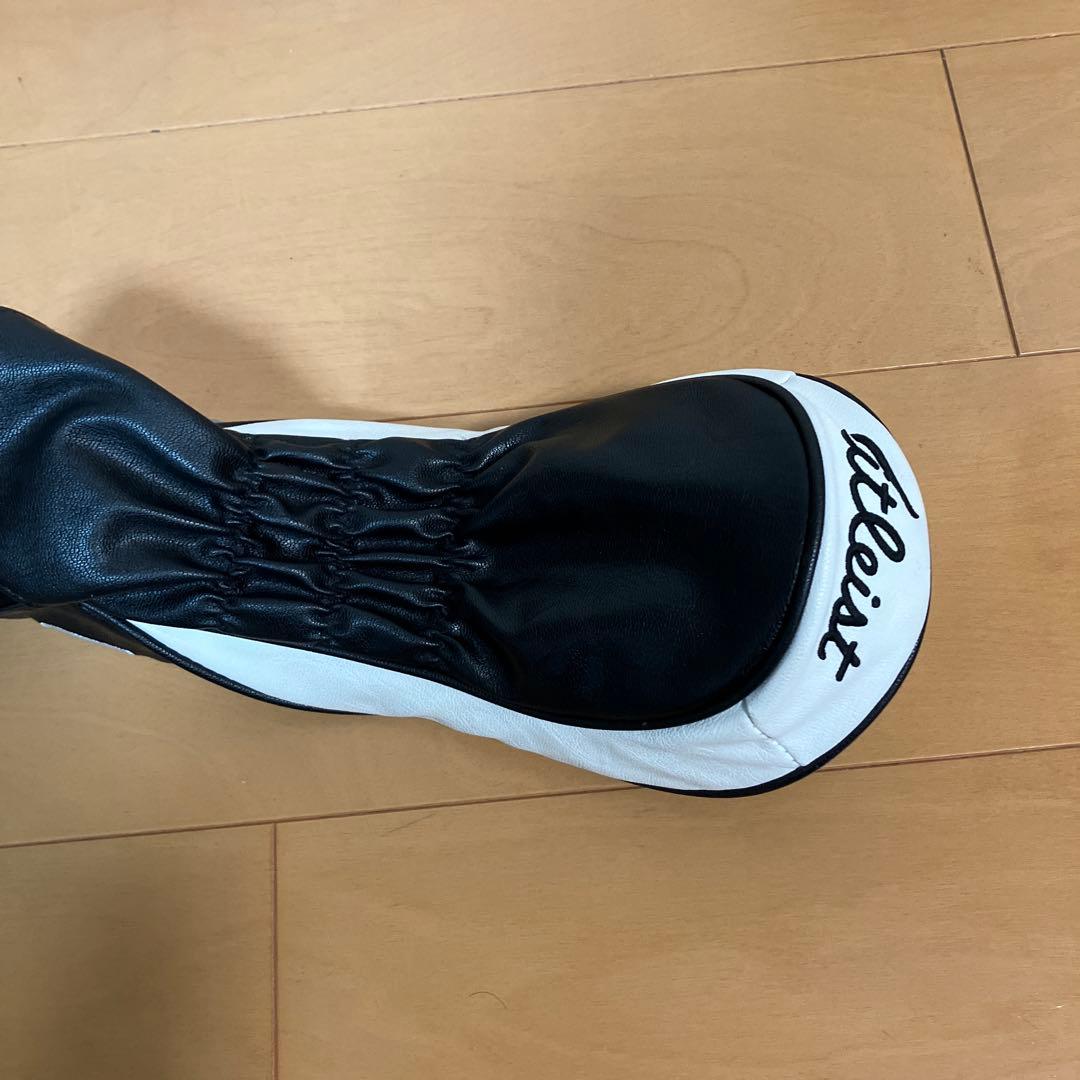 タイトリスト　ドライバーTSi4 ロフト角9 ヘッドカバー付き