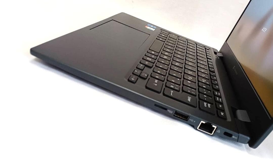 超美品 2022年 DYNABOOK G83/KV i5 12世代 512GB