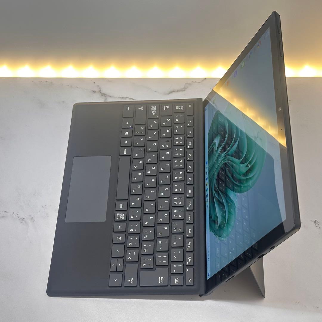 【ブラックモデル】Surface Pro7+ Corei5/8/256