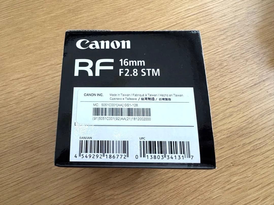 Canon RF 16mm F2.8 STM レンズ