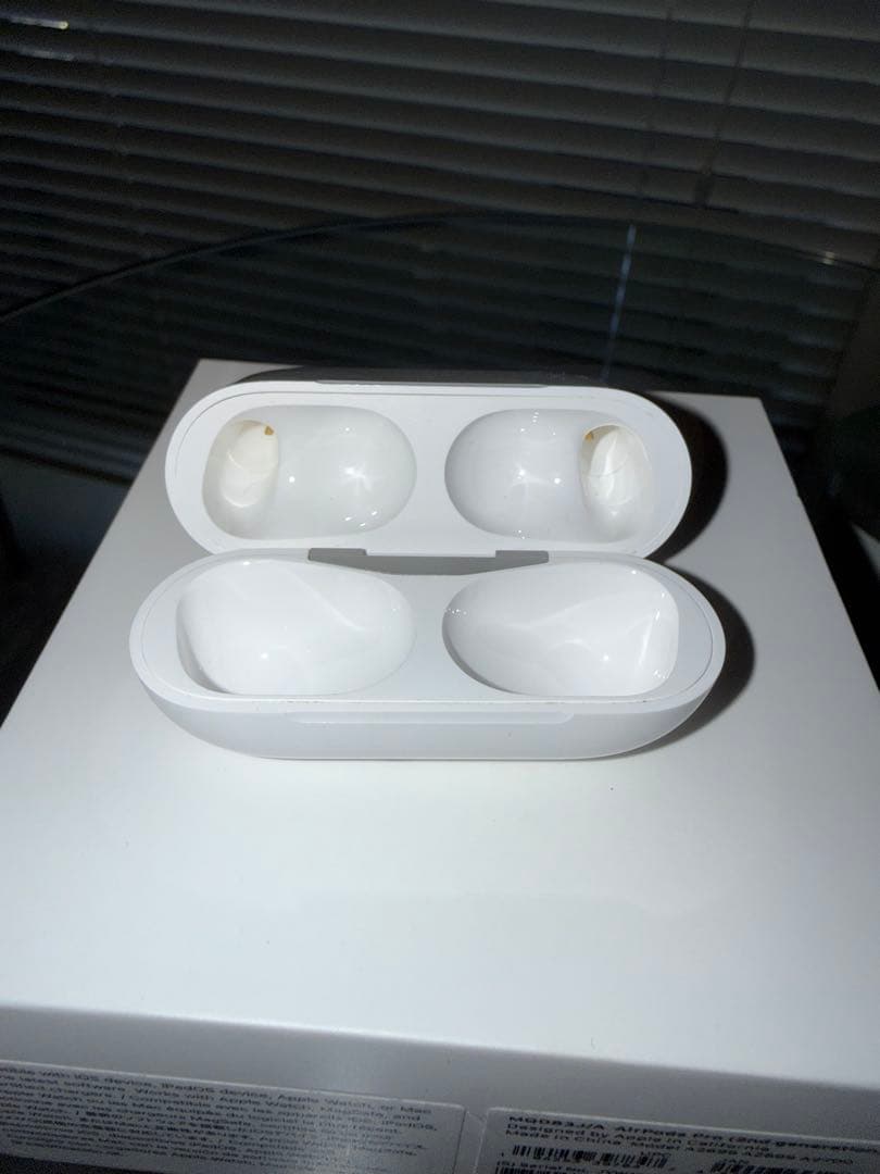 AirPodsPro第2世代（USB-lightning ）※ケーブルなし