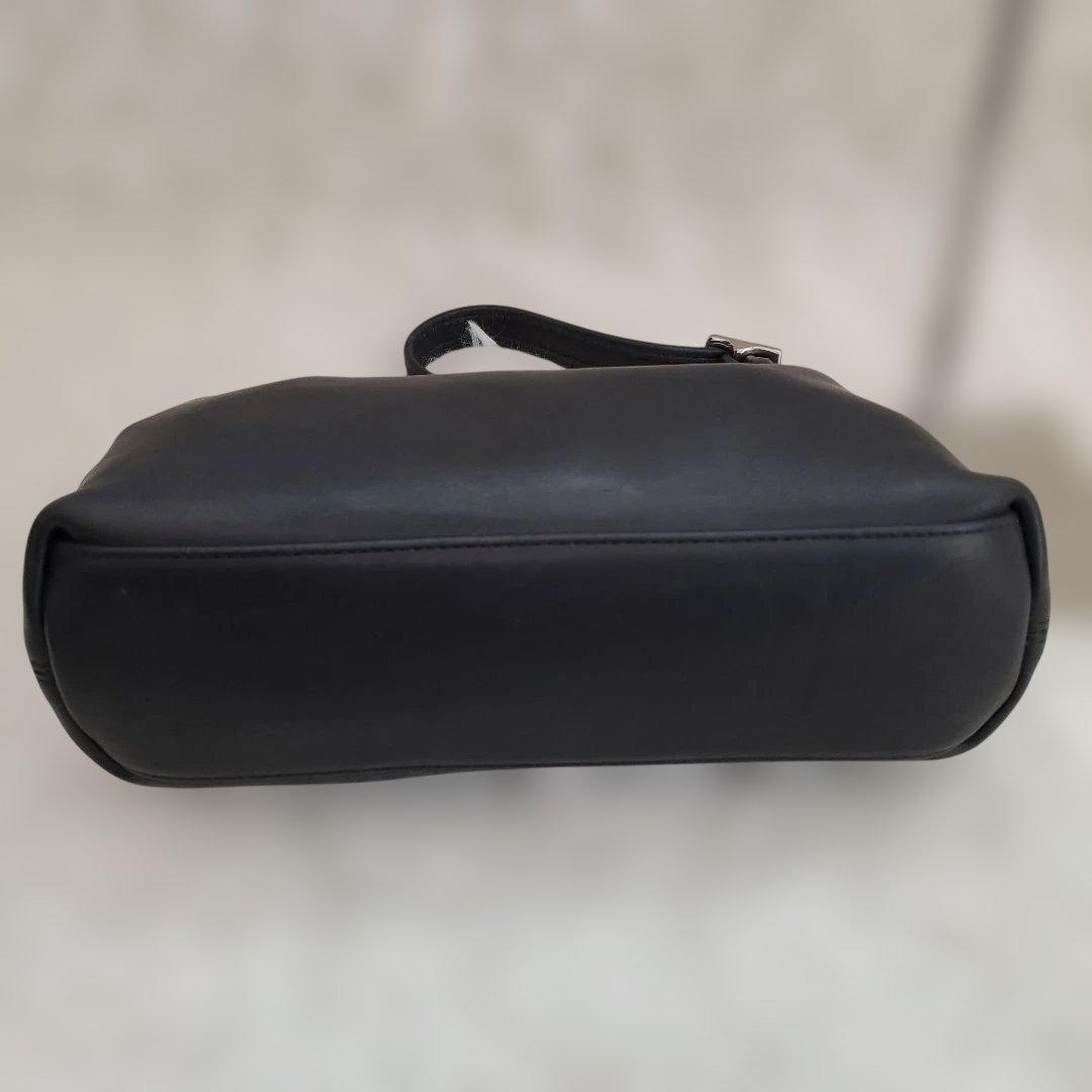 ⭐極美品⭐OLD COACH アクセサリーポーチ ハーフムーン ブラック