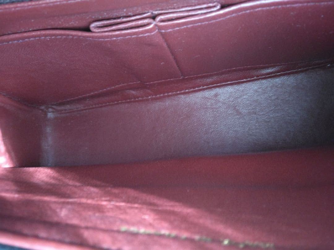 美品　CHANEL ショルダーバッグ 黒 キルティング レザー ゴールドチェーン