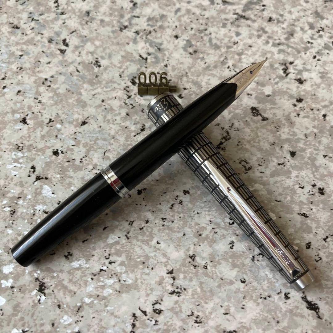 #006 オーバーホール済み 万年筆 PILOT 半格子 エリート 14k