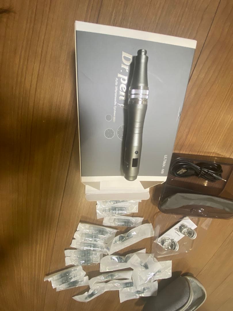 Dr.pen ULTIMA-M8 美顔器☆カードリッジ付き