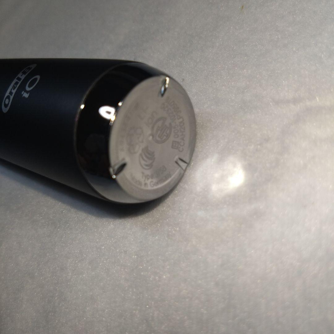 【7カ月使用】オーラルB iO9 Black Onyx 電動歯ブラシ 替ブラシ付