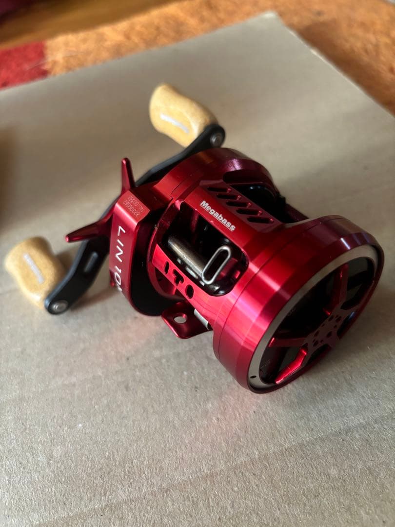 メガバス　LIN マーズ　Megabass LIN10 MARS 右 数回使用