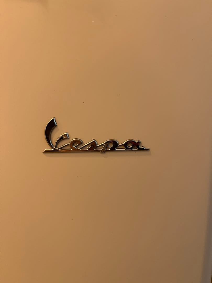 【送料込み・美品】三菱電機 145L 冷蔵庫 2022年製 ホワイト 保証書付