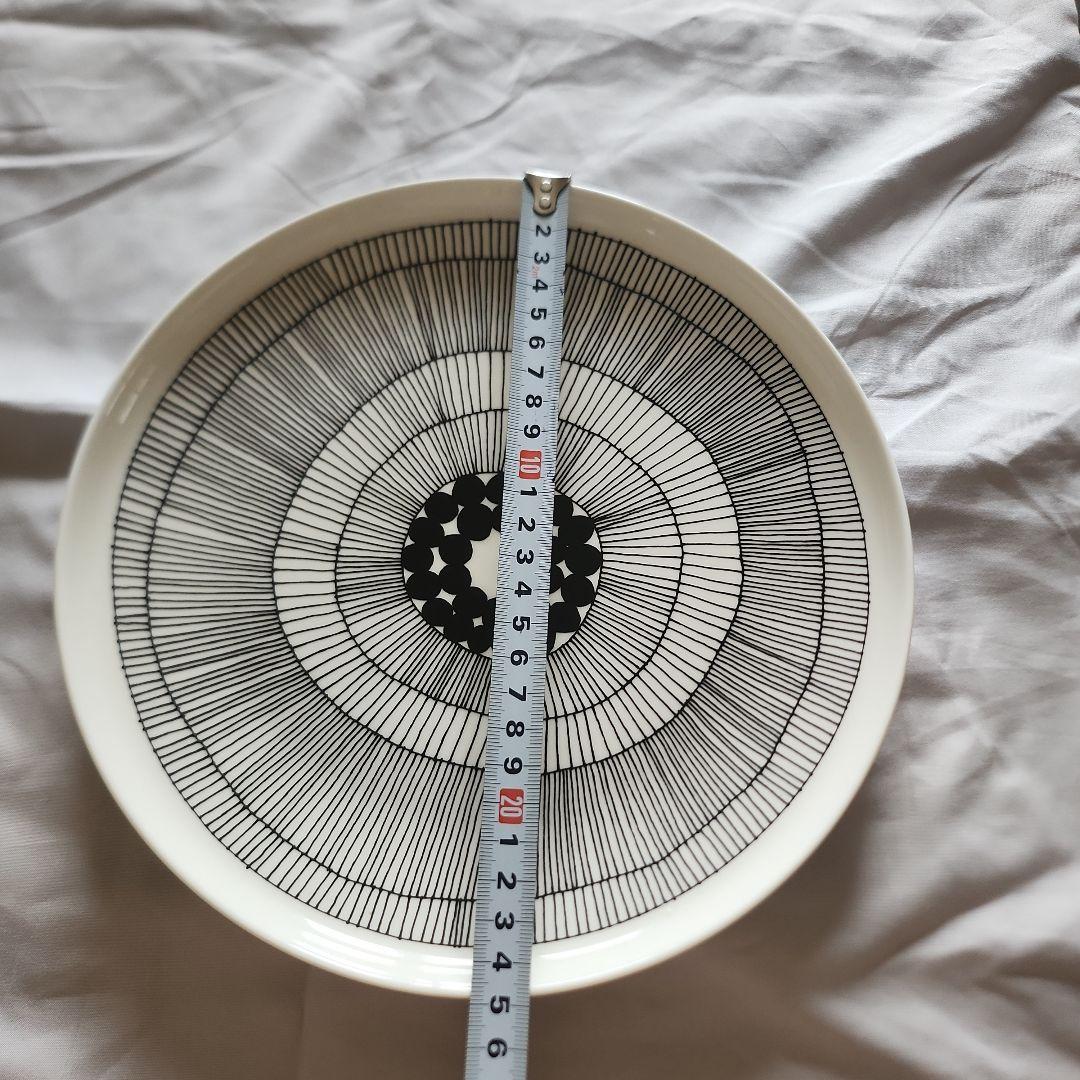 marimekko モダンデザイン皿 ４枚セット