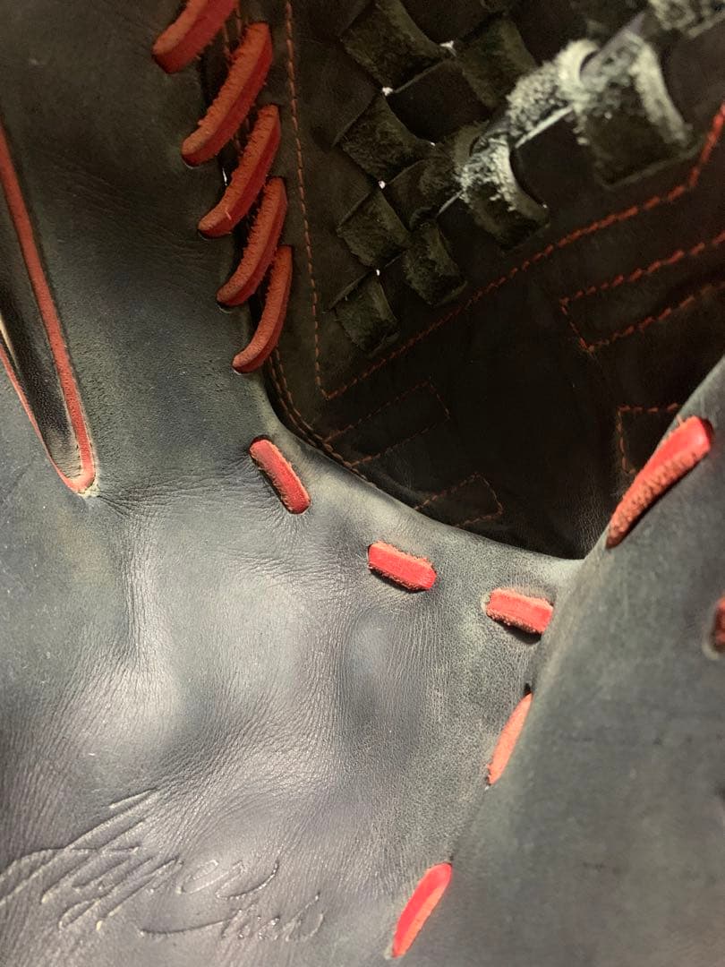 ローリングス　グローブ　軟式　左投げ　投手用　黒赤　メジャー　野球　グラブ