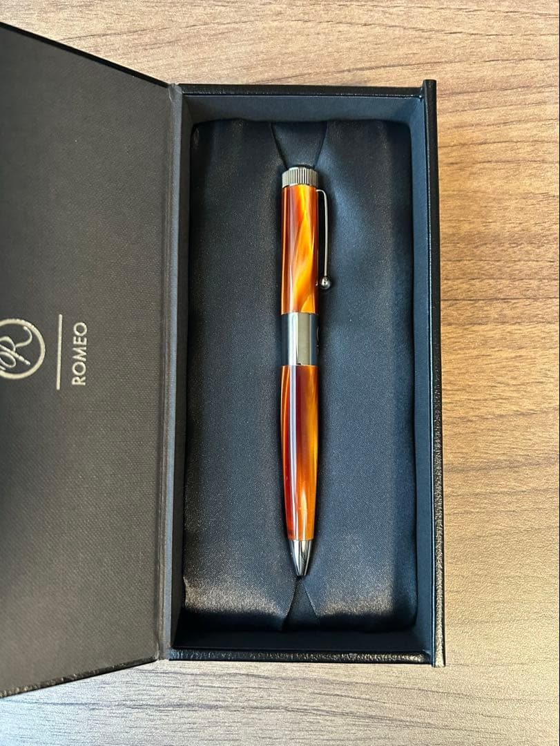 ROMEO No.3 イタリアンアンバー