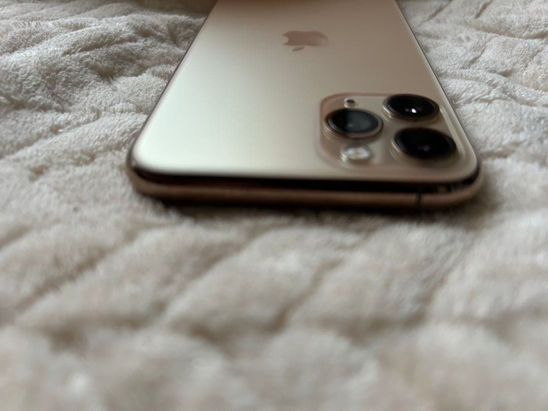 iPhone11pro 本体 ゴールド 256GB SIMフリー