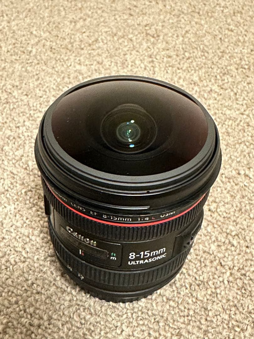 キャノン EF8-15mm F4L フィッシュアイ ズームレンズ