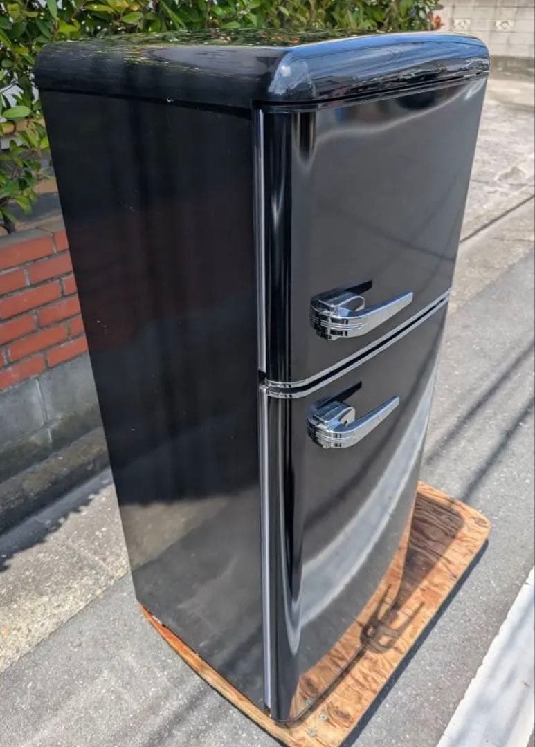 ＊東京都付近取引限定＊アイリスオーヤマ　ノンフロン冷凍冷蔵庫114L 黒