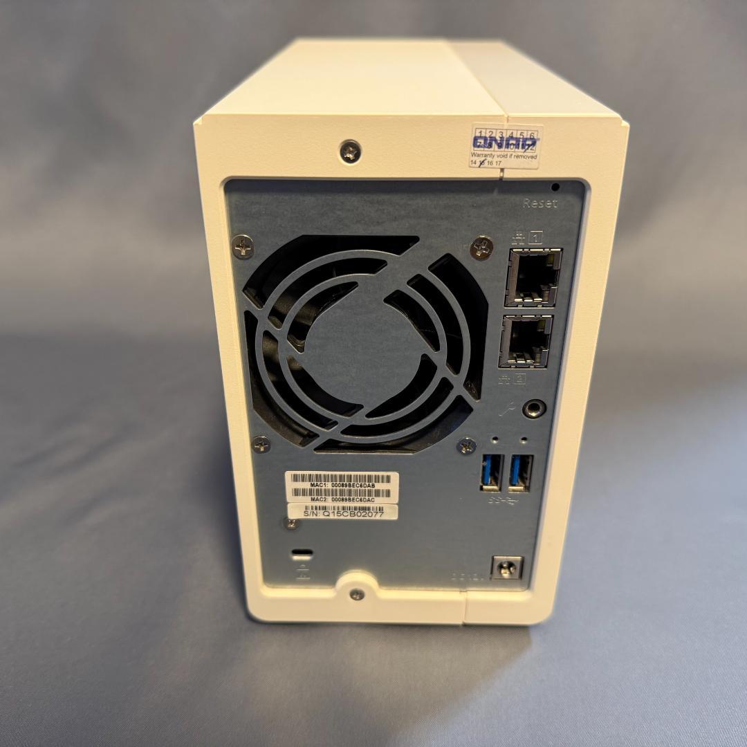 QNAP TS-231+ 2ベイNAS