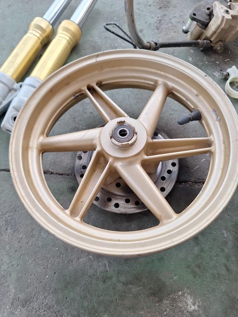 ディオZ4 AF63 ホイール フォーク ブレーキマスター.キャリパーセット