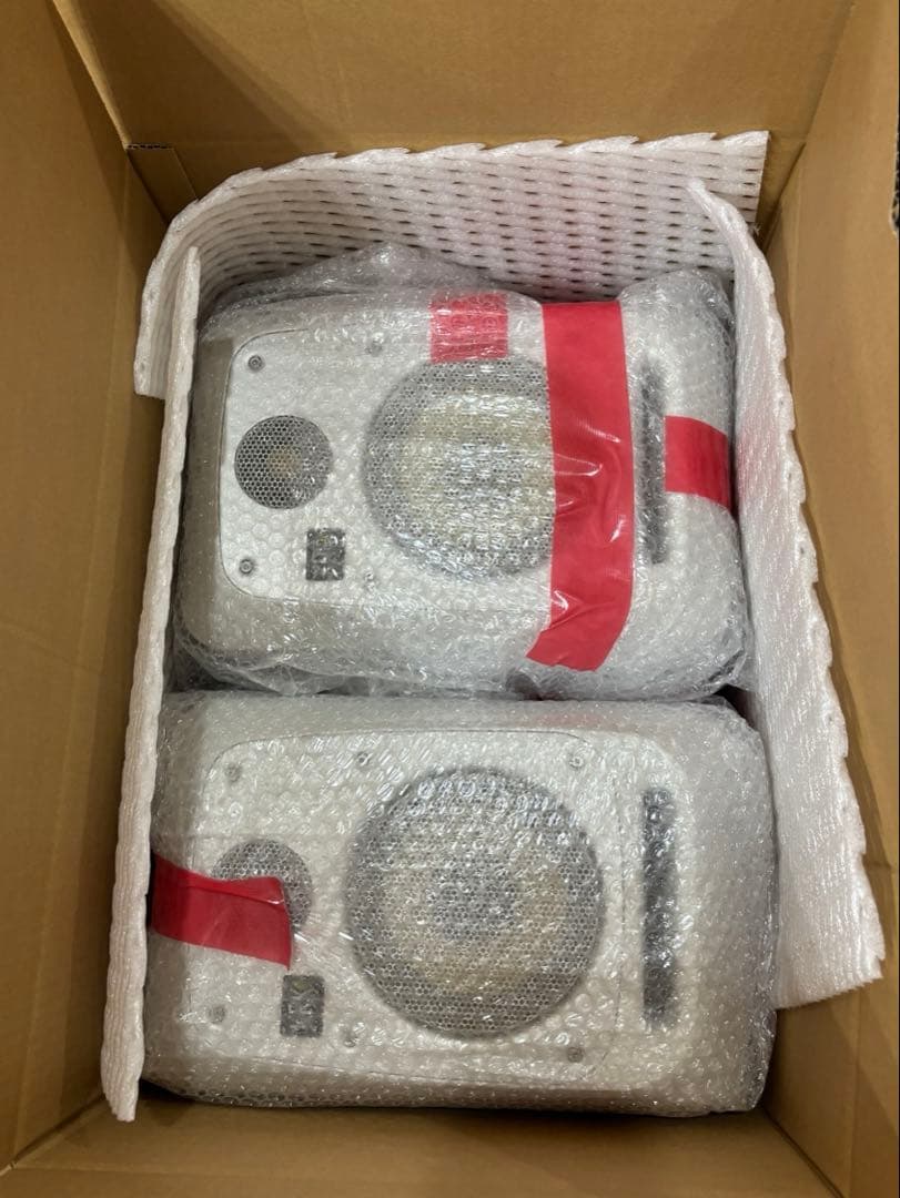 KRK/モニタースピーカー　V6S4 353mm ホワイト アンプ内蔵