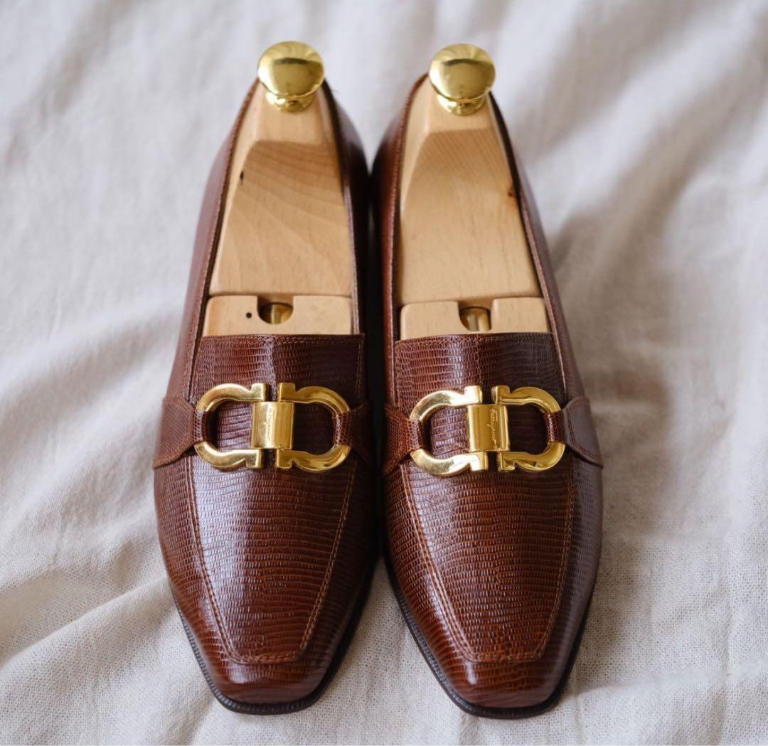 年末限定値下げ！SalvatoreFerragamoリザードガンチーニローファー