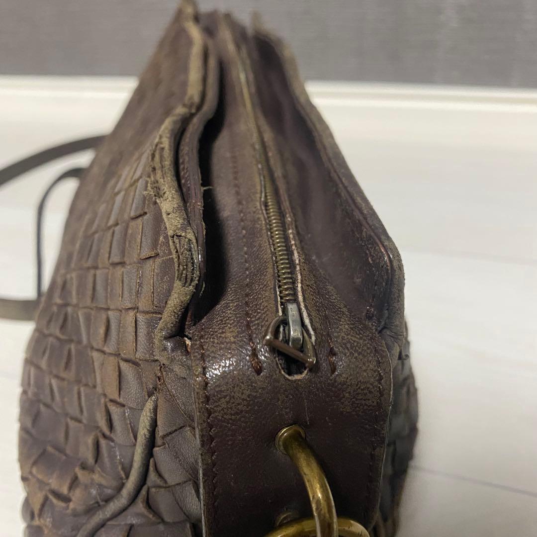 BOTTEGA VENETA イントレチャート ショルダーバッグ レザー