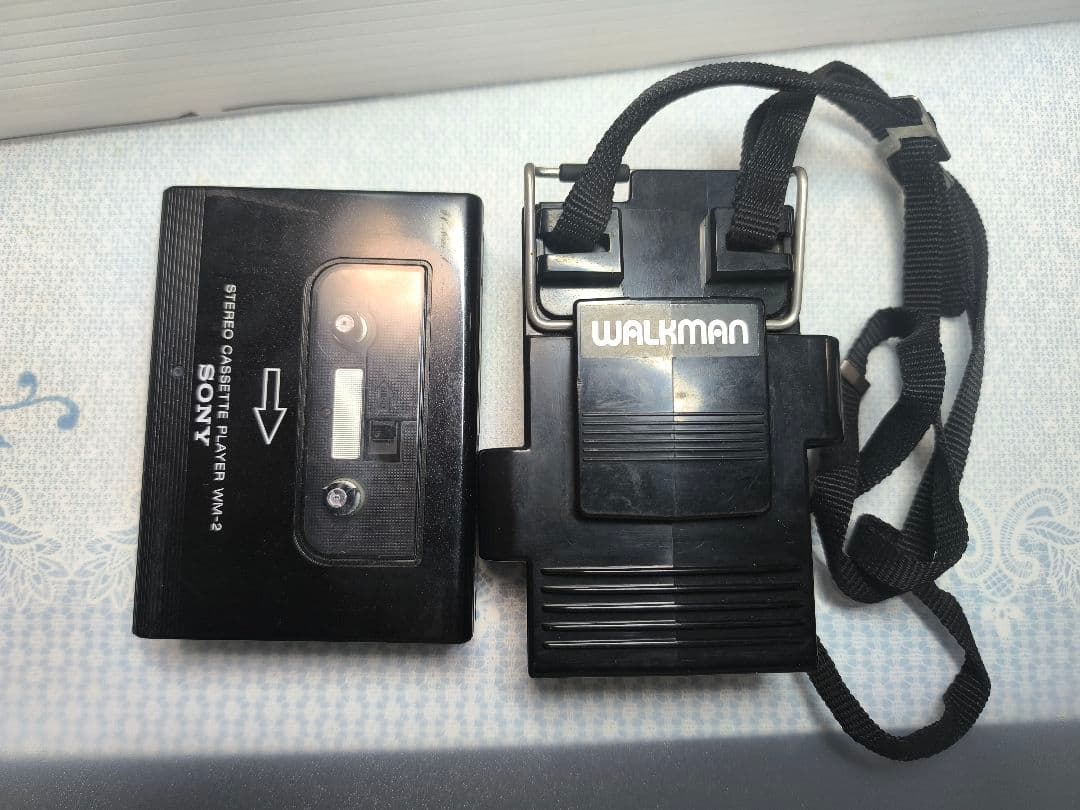 【希少ホルダー付】SONY WALKMAN II WM-2 通電のみ確認 不動品
