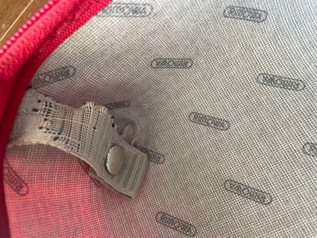 【匿名便】RIMOWA ビンテージ　レッド キャリーケース 大容量