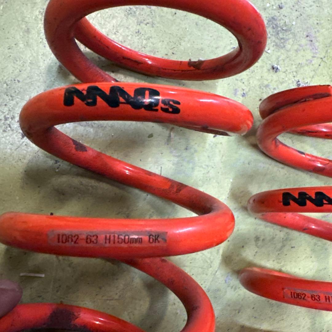 30プリウス車高調