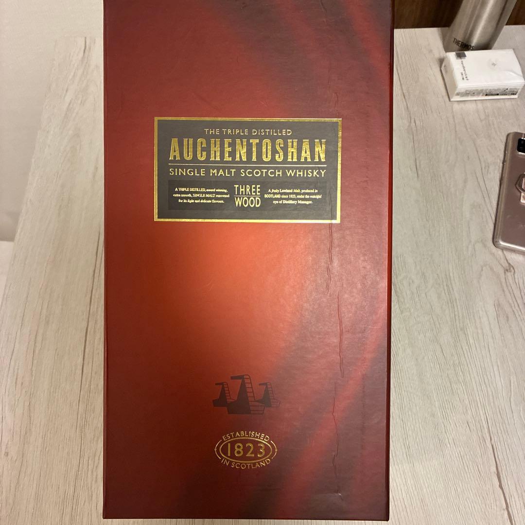 オーヘントッシャン　スリーウッド700mlギフトセット（ミニボトル50ml付き）