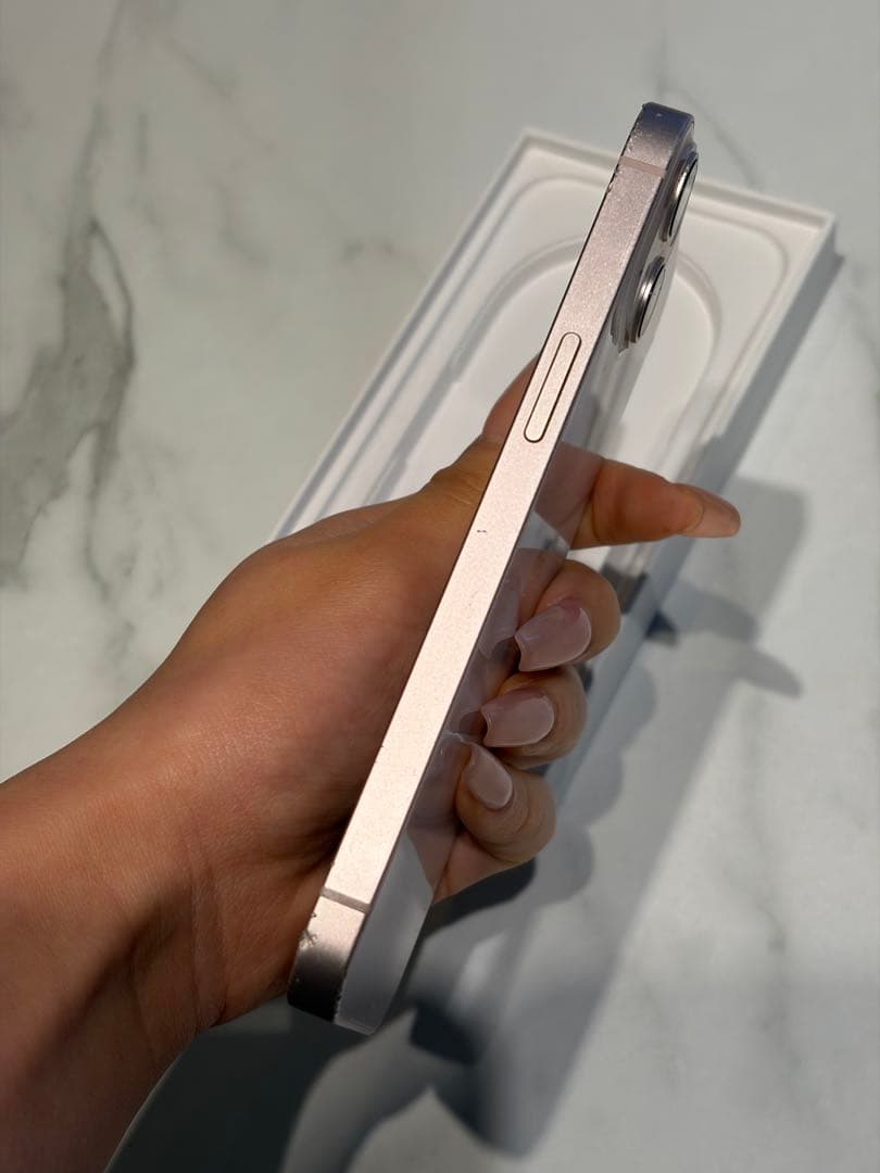 Apple iPhone 13 ピンク 本体　256gb ジャンク品