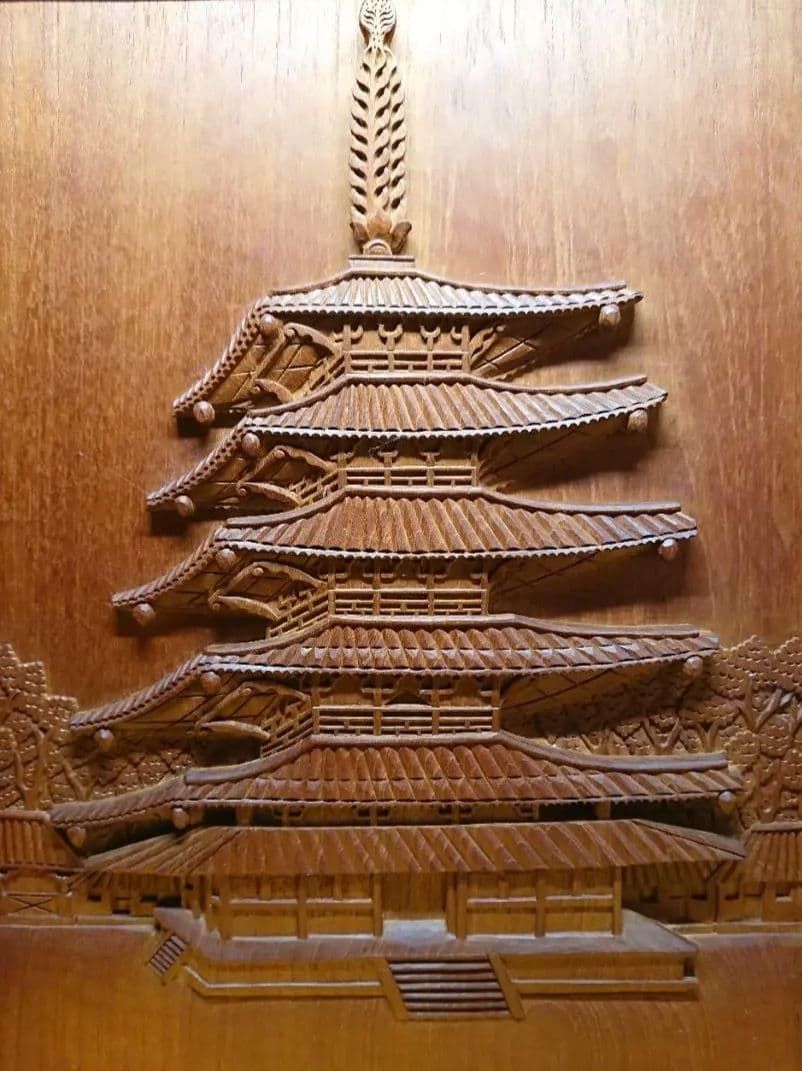 【美品】五重塔　仏教美術　木彫　置物　インテリア　工芸品　美術品　A2867