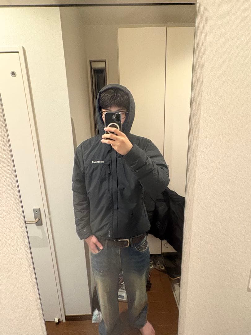 モンベル　コロラドパーカーリバーシブル　ダウンジャケット