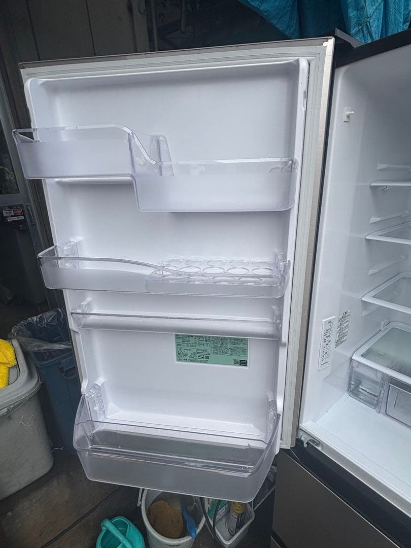 日立ノンフロン冷凍冷蔵庫　R-V38SVL　2023年製