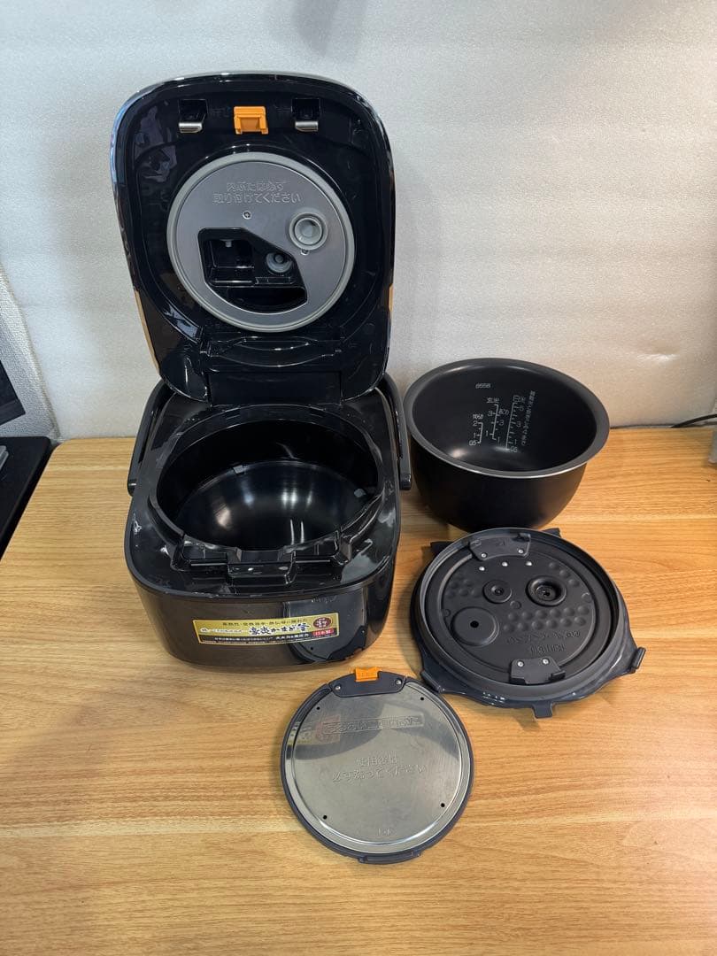 美品　象印 極め炊き 炊飯器NW-JW10 2021年製