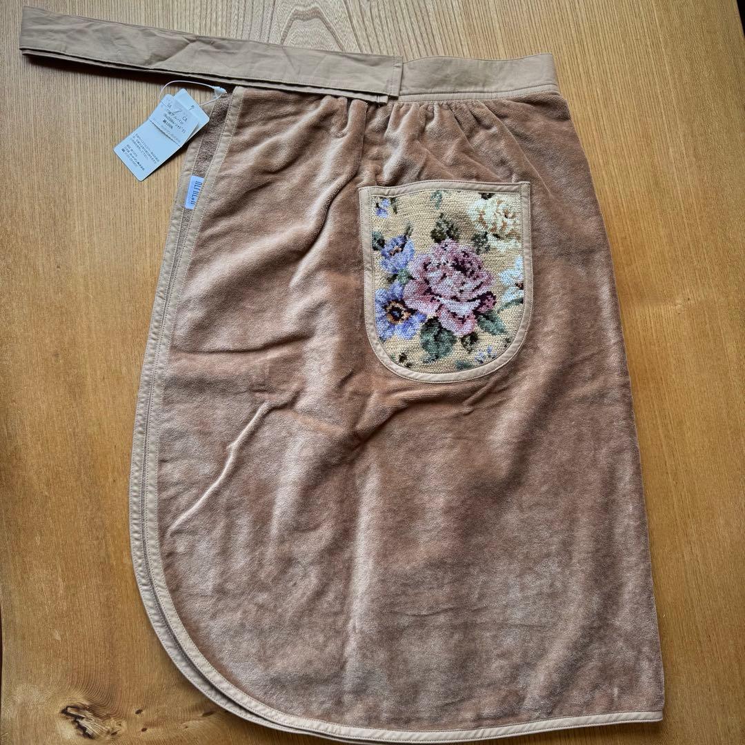 【新品未使用】Hotman ホットマン　サロンエプロン　ローズ柄　シェニール織