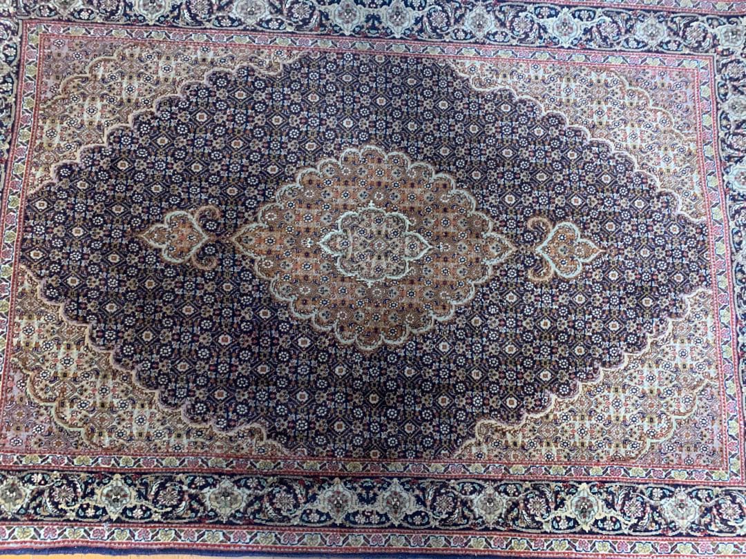 マルコ　カーペットダイヤモンド型模様のラグ 約157x106cm