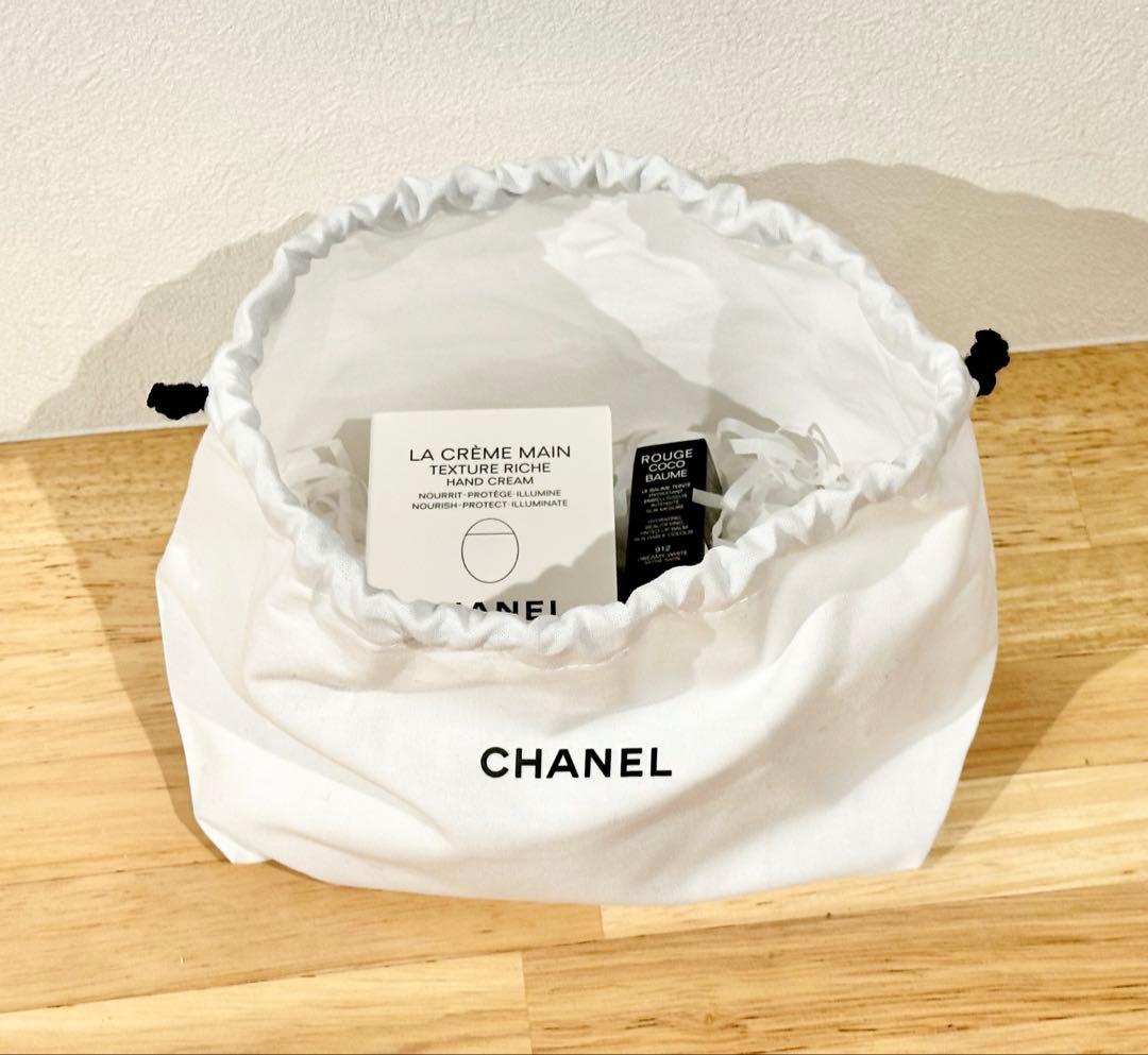 みー❣️CHANEL ラクレームマン ルージュココボームドリーミーホワイト