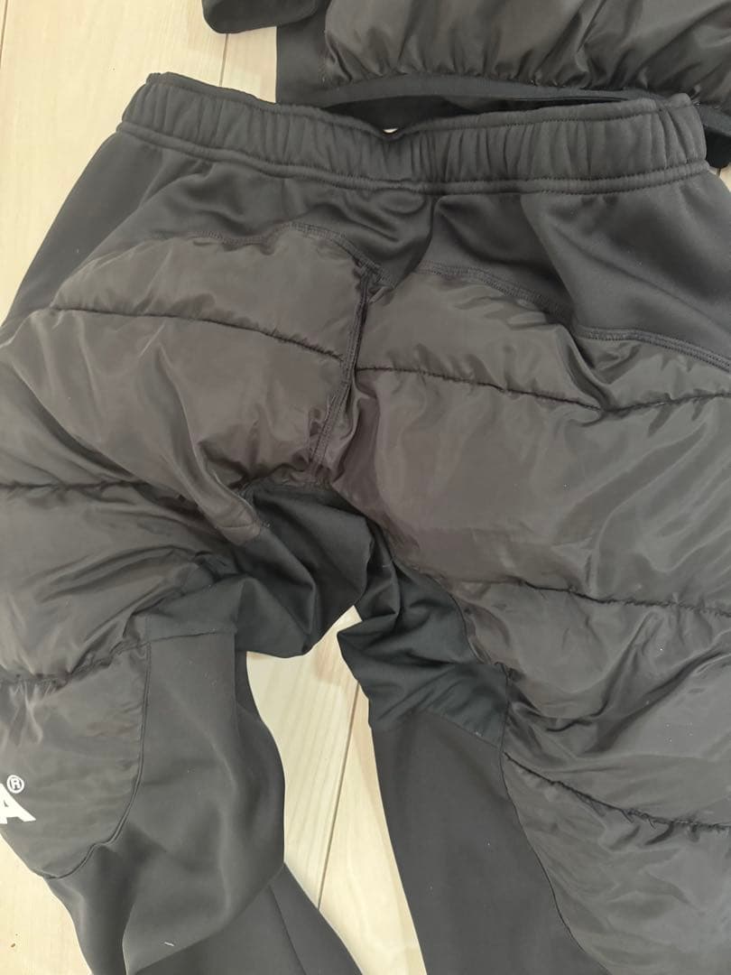 43.ATHLETA 中綿ウォームジャケット&パンツ