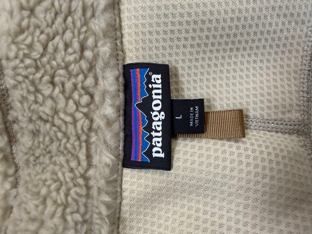 patagonia フリースベスト L ベージュ/グリーン