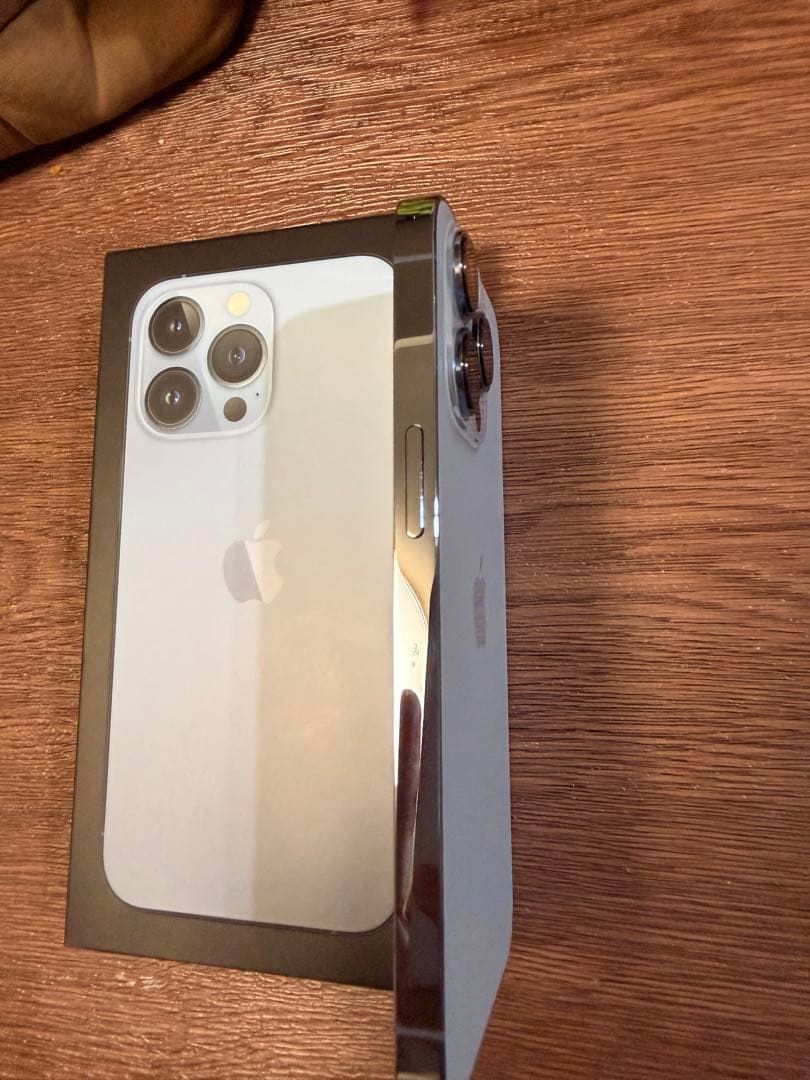 美品　iPhone13pro 128GB シエラブルー