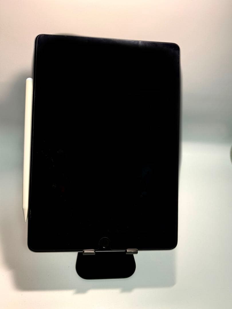 「ipad 第9世代64G」＋「ロジクールトラックパッド付き キーボードケース」