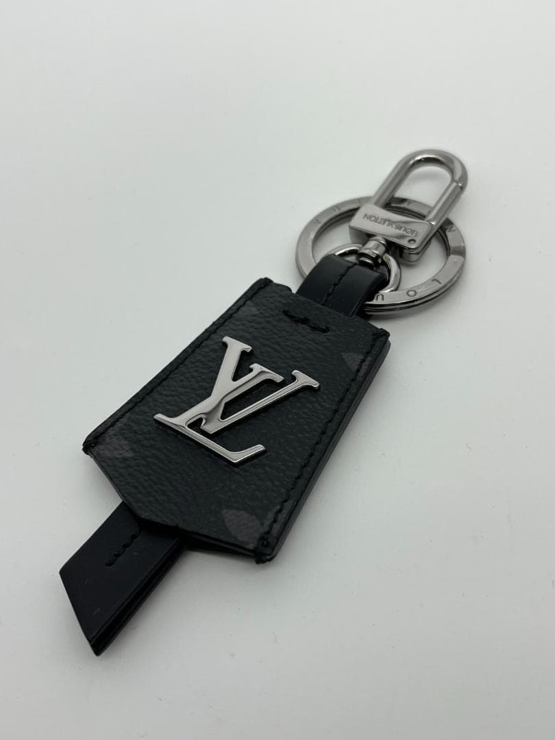 新品未使用　ヴィトン 　キーホルダー　クロッシュクレ キーリング M63620