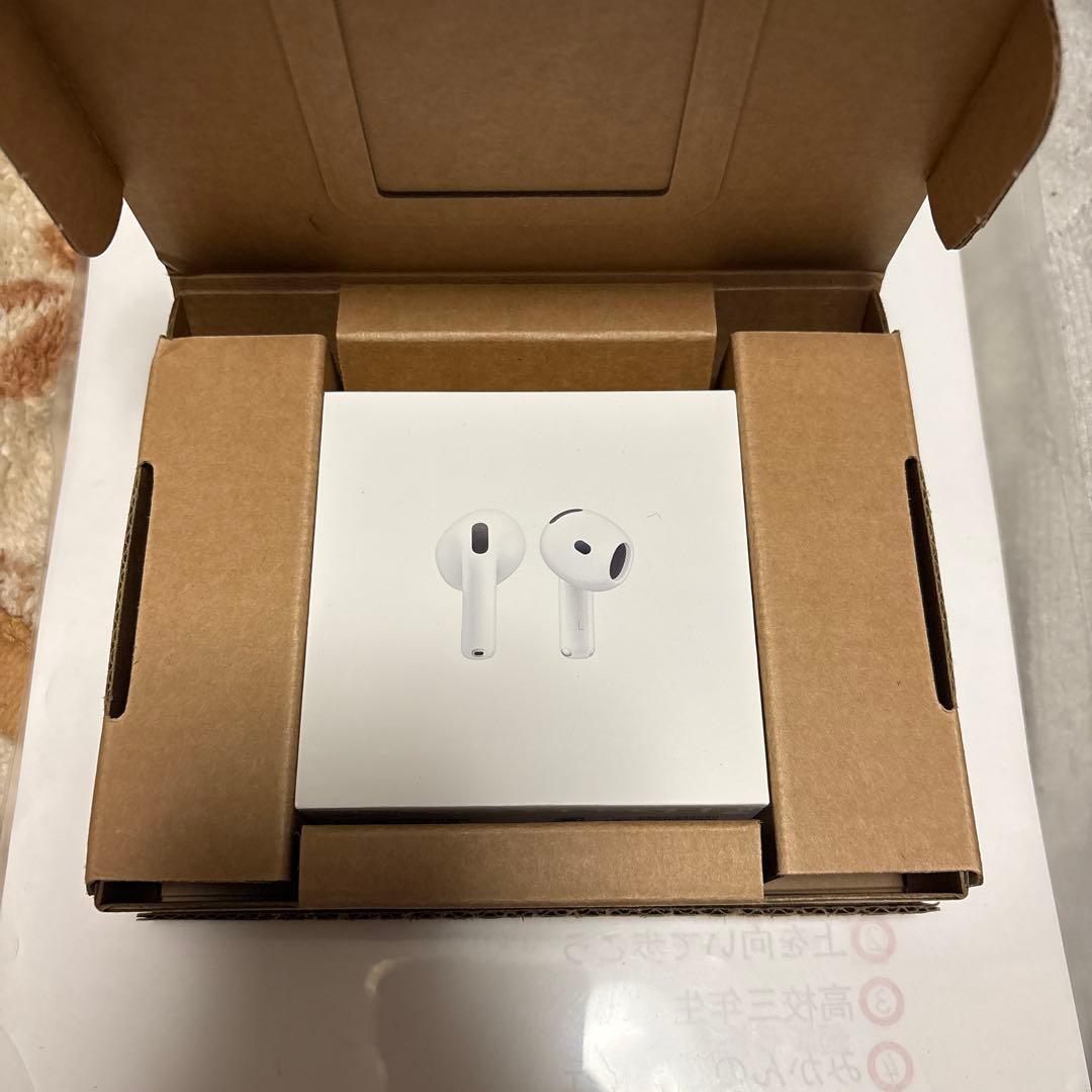 ヤ*！様 新品　AirPods 4 MXP63J/A AirPods 4