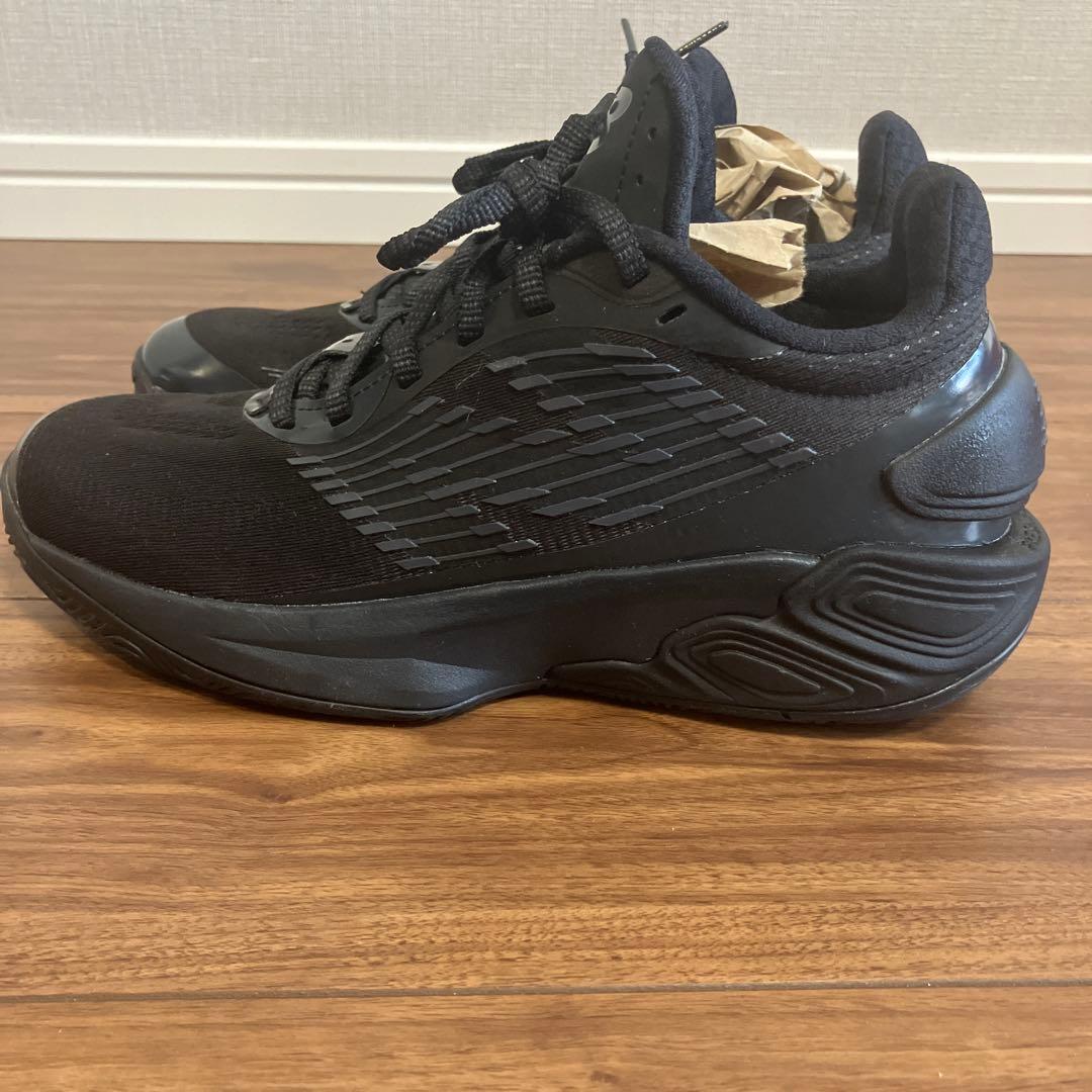 new balanceバッシュ26.5cm